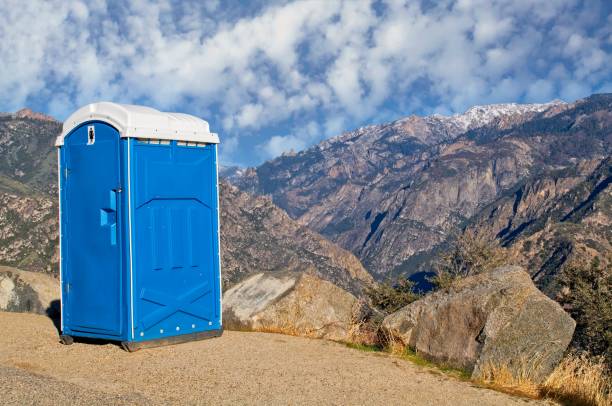 Portable Toilet Options We Offer in Halawa, HI